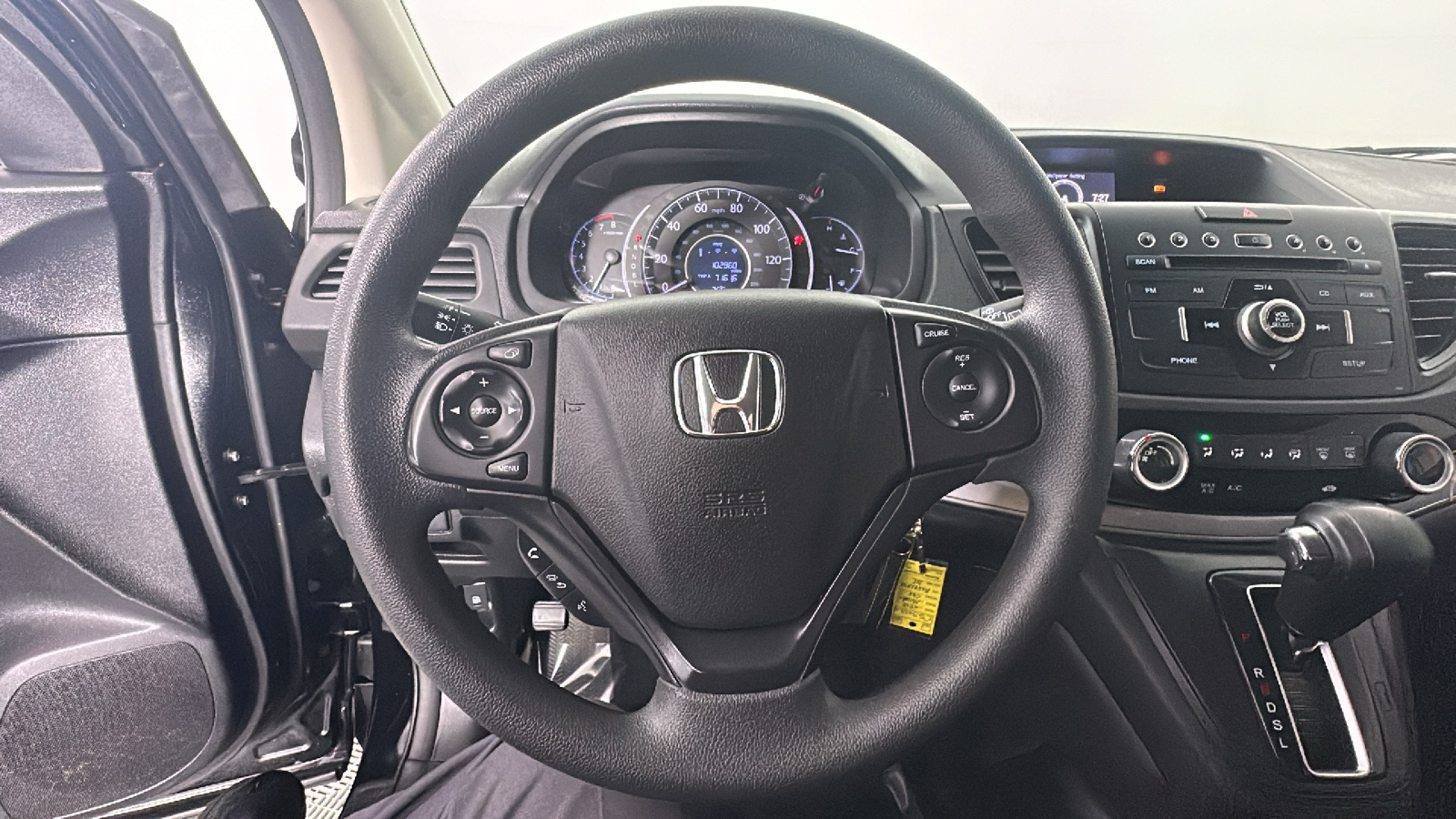 2015 Honda CR-V LX 32