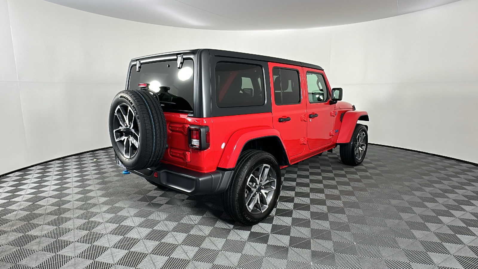 2024 Jeep Wrangler Sport S 4xe 18