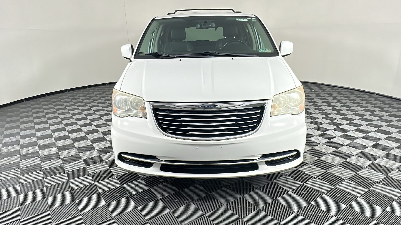 2014 Chrysler Town and Country Touring 4