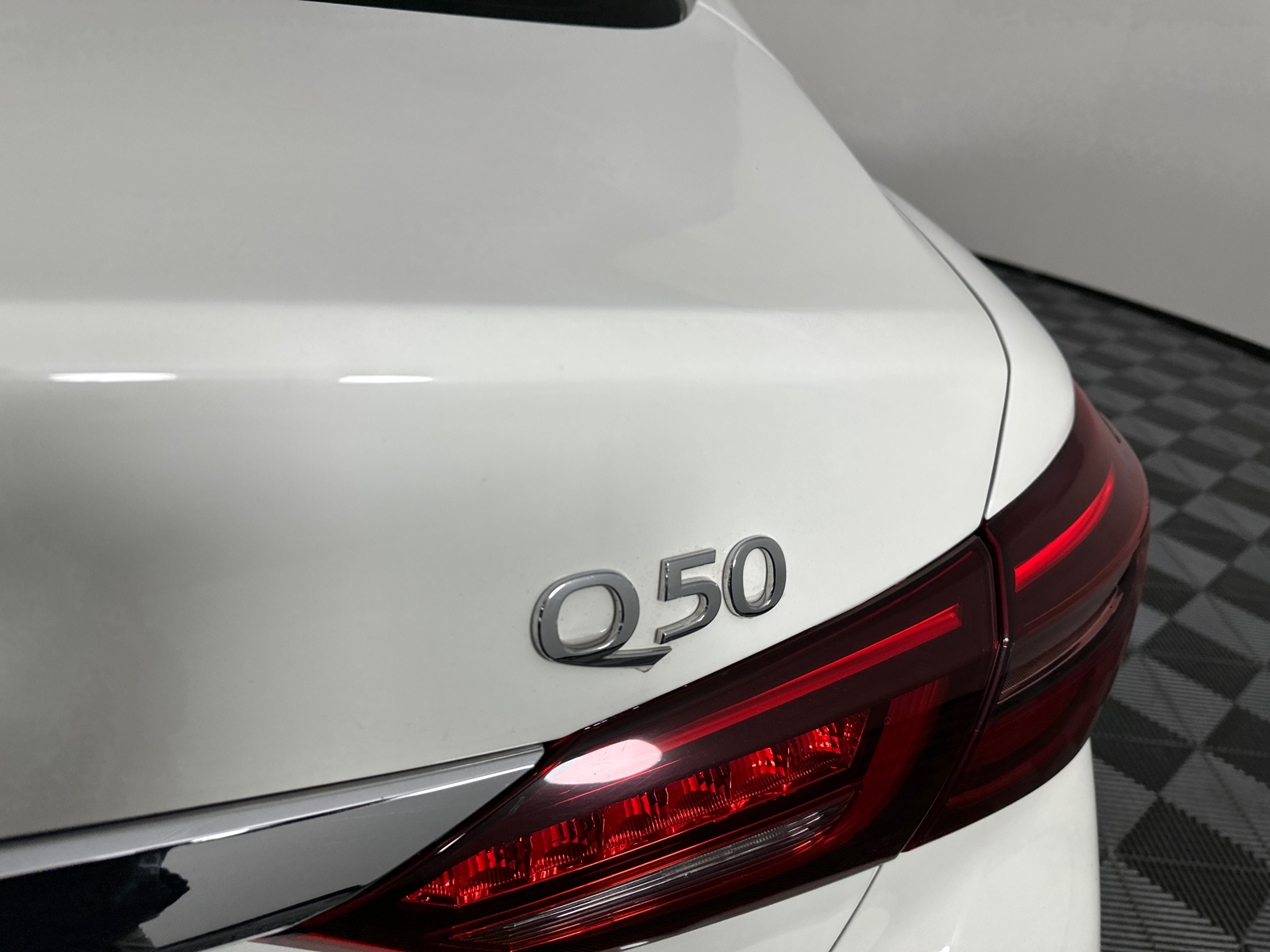 2019 INFINITI Q50 3.0t LUXE 14