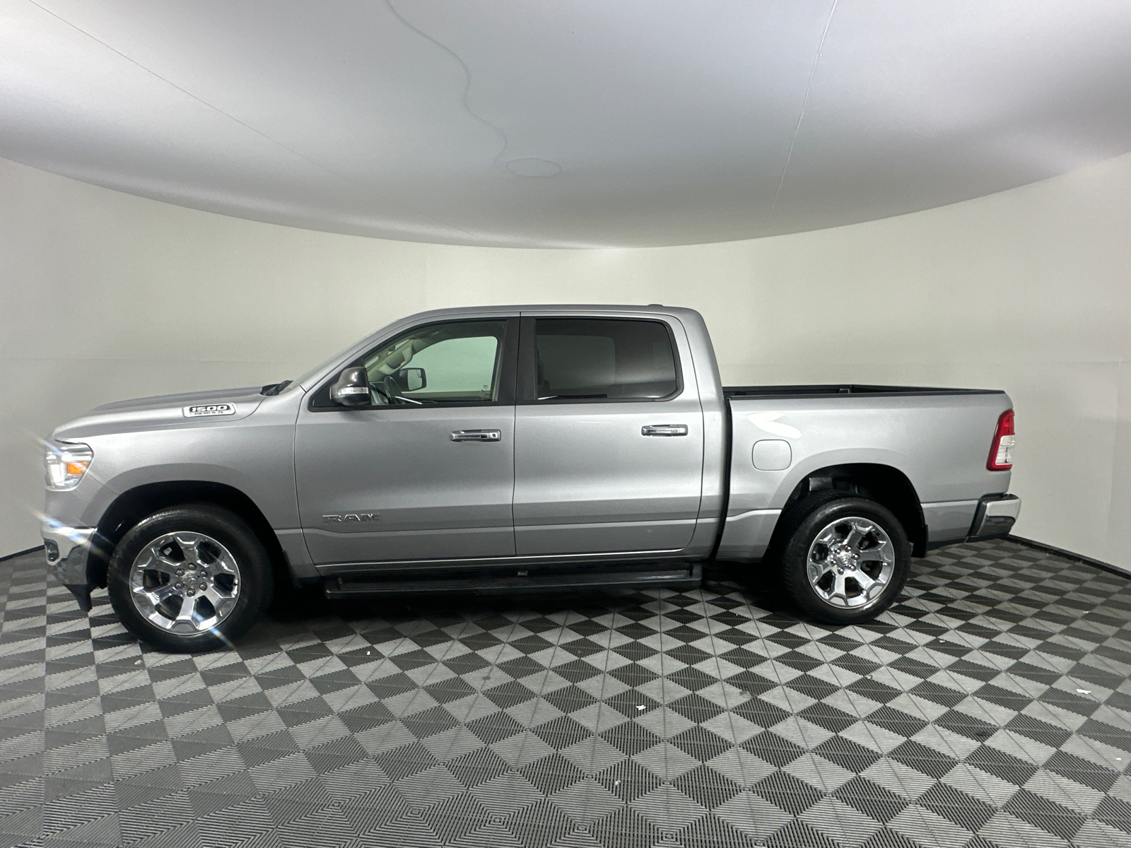 2020 Ram 1500 Big Horn/Lone Star 9