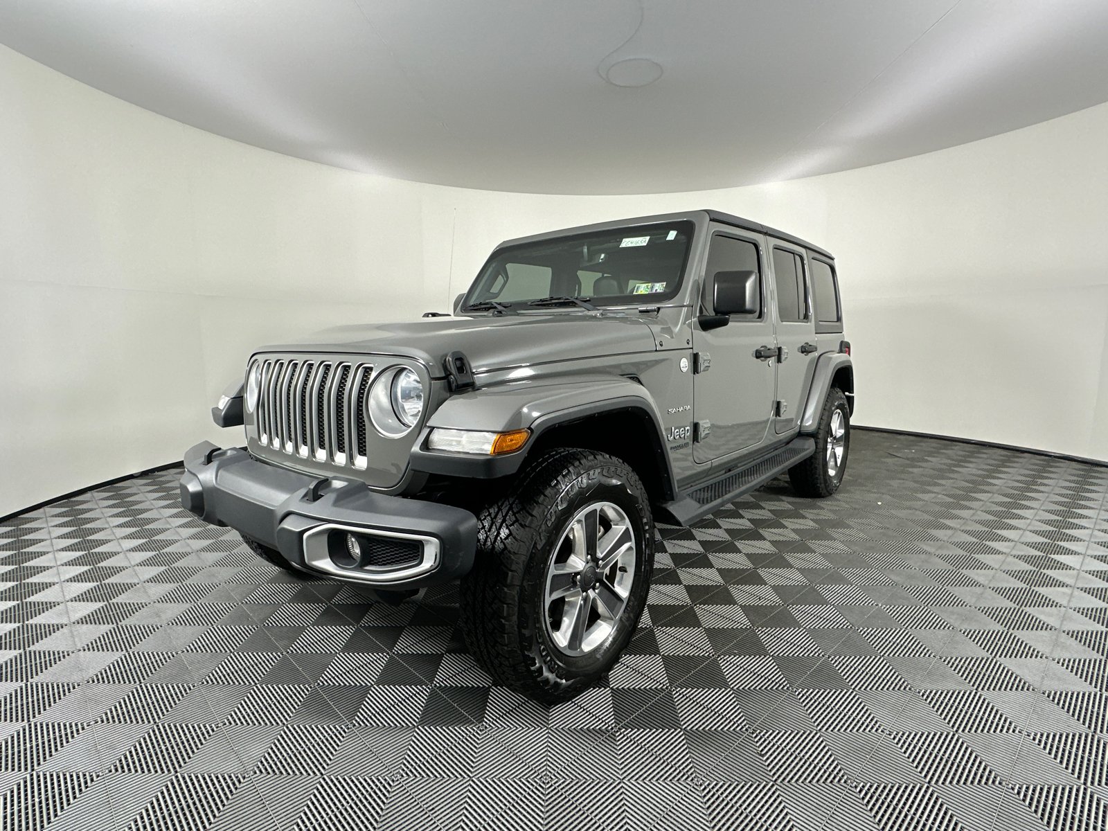 2021 Jeep Wrangler Unlimited Sahara 5