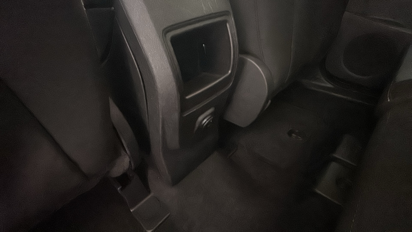 2014 Ford Escape SE 28