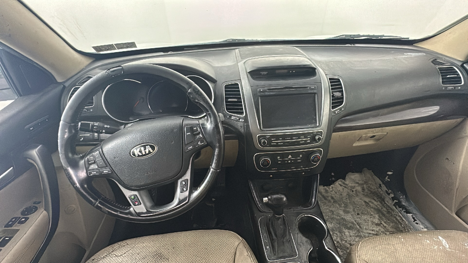 2014 Kia Sorento LX 23