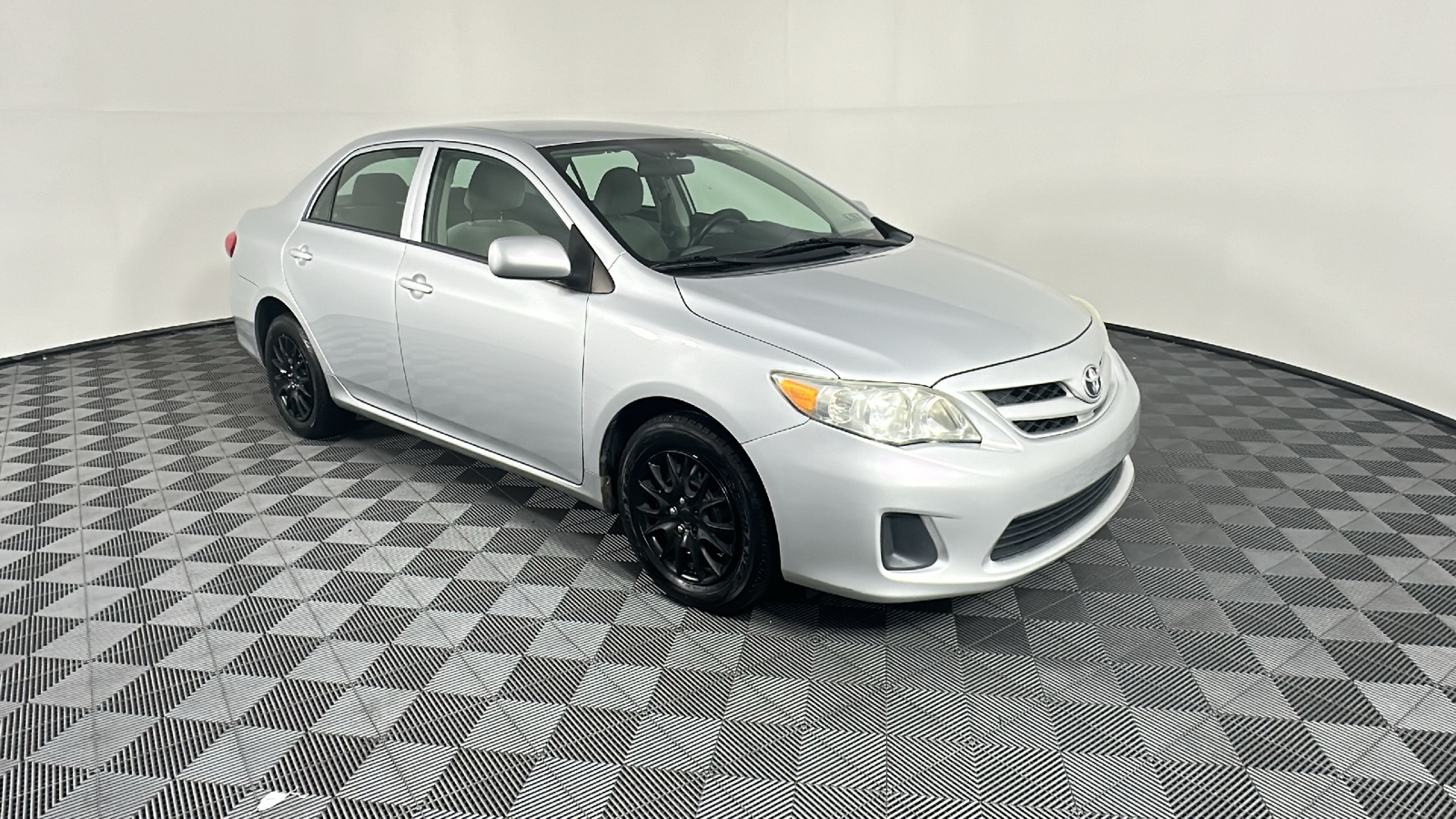 2013 Toyota Corolla L 1