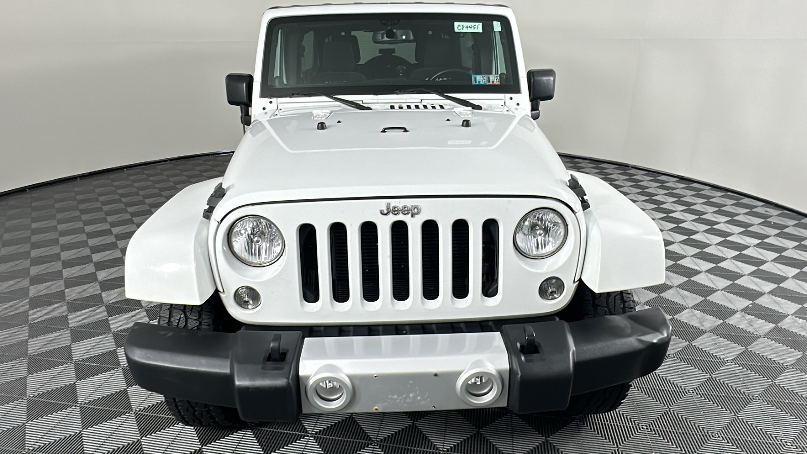 2014 Jeep Wrangler Unlimited Sahara 5