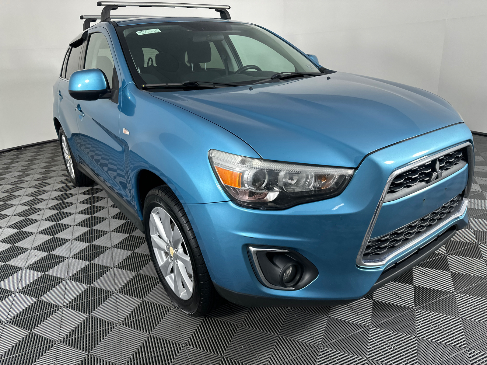 2014 Mitsubishi Outlander Sport SE 2