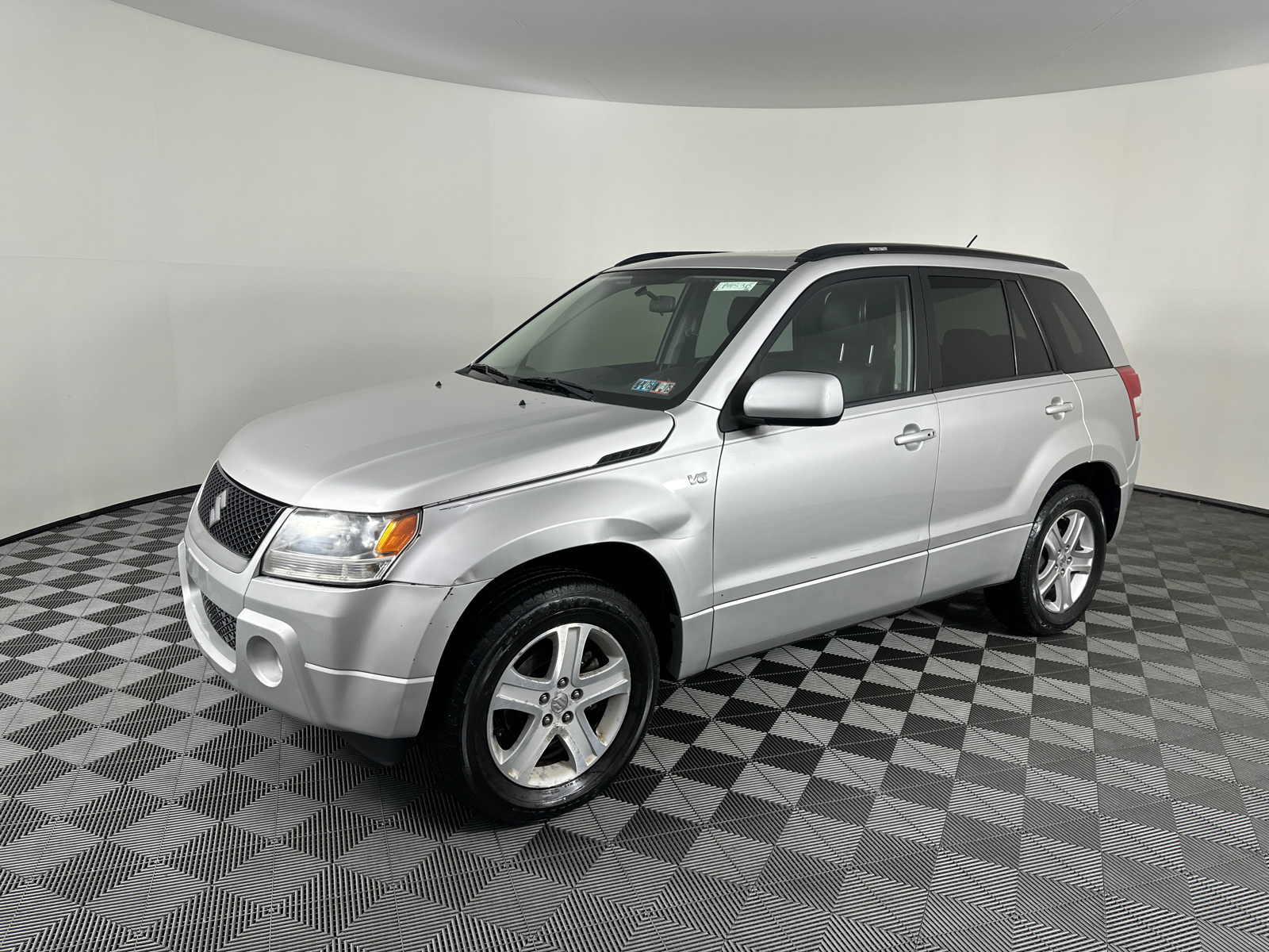 2008 Suzuki Grand Vitara Luxury 6