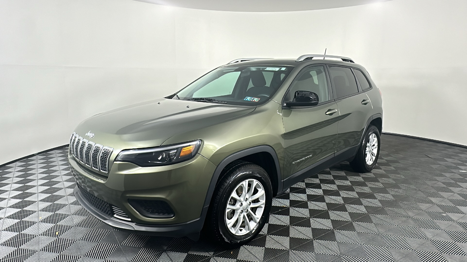 2020 Jeep Cherokee Latitude 6