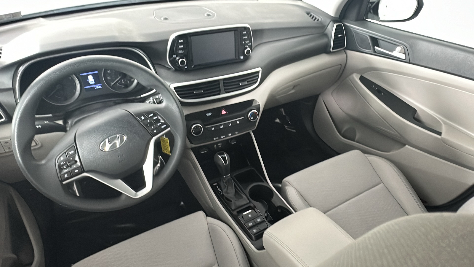 2021 Hyundai Tucson SE 25