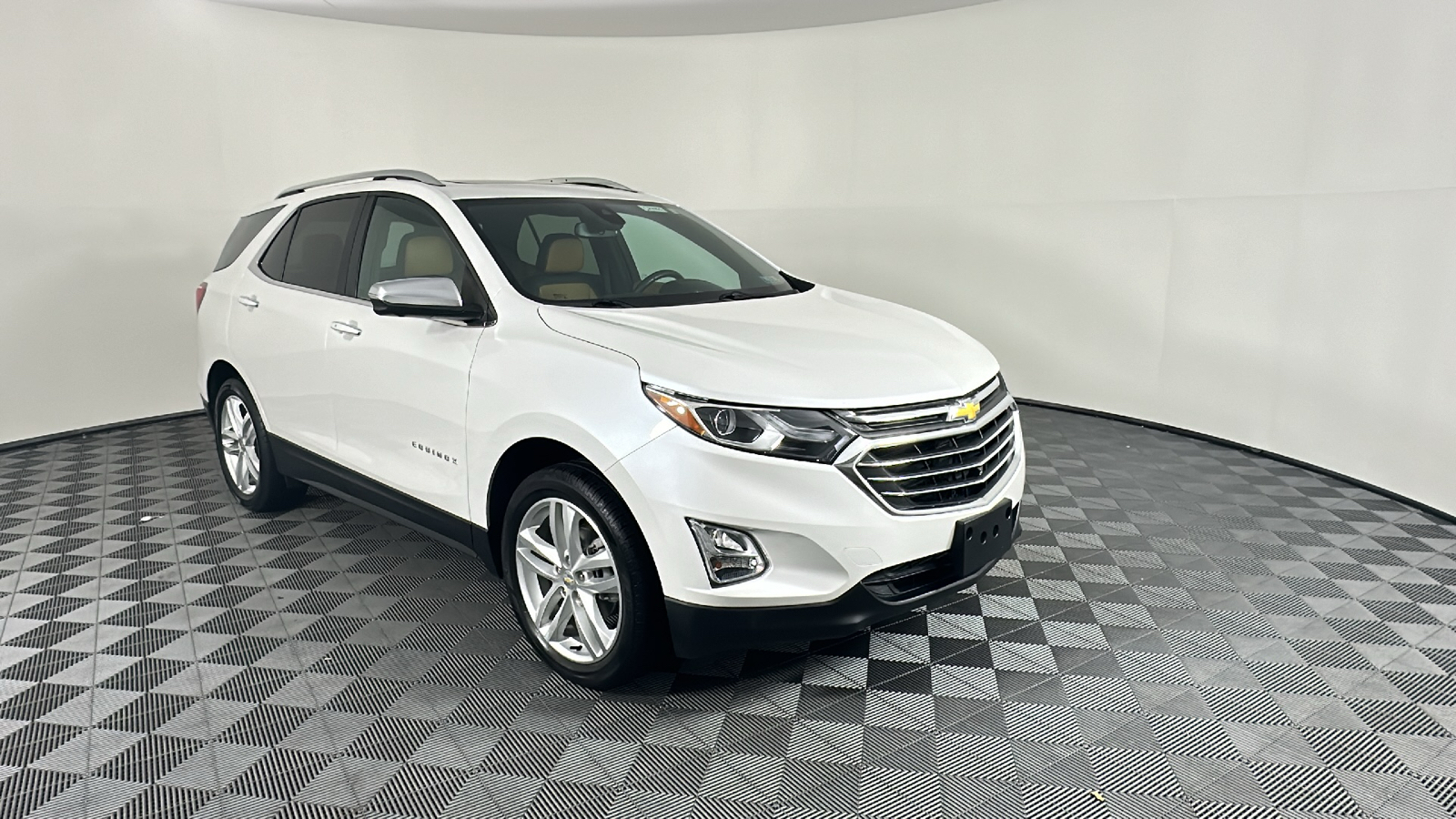 2021 Chevrolet Equinox Premier 1