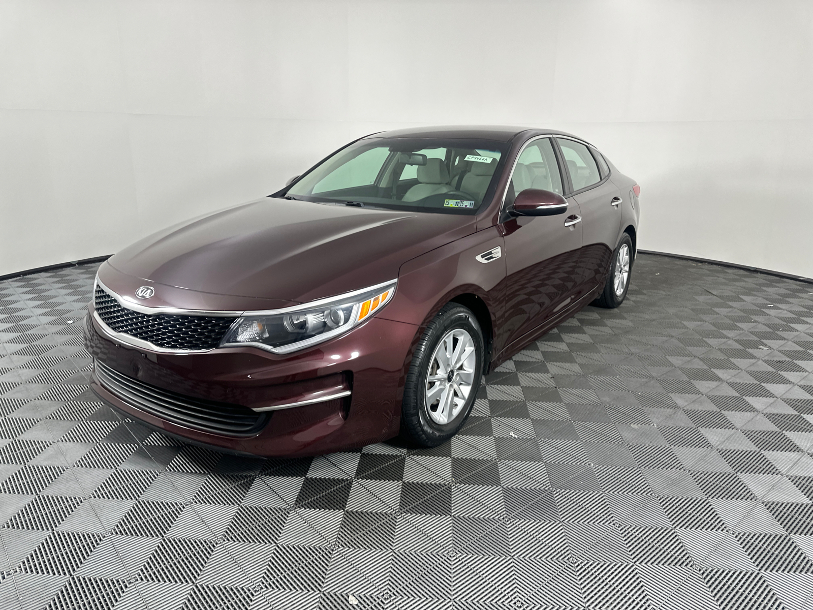 2017 Kia Optima LX 6