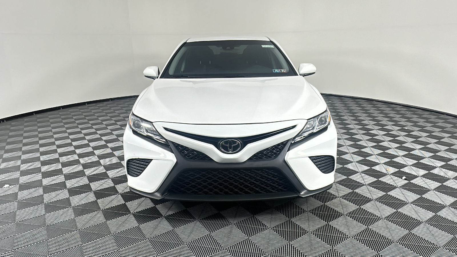 2018 Toyota Camry L 4