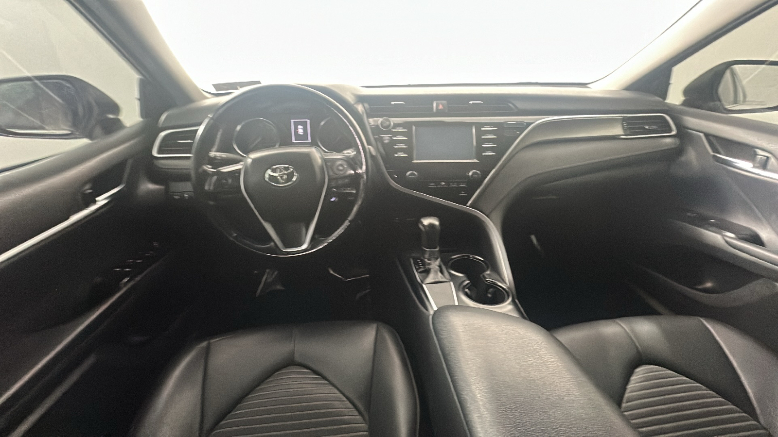 2018 Toyota Camry L 28