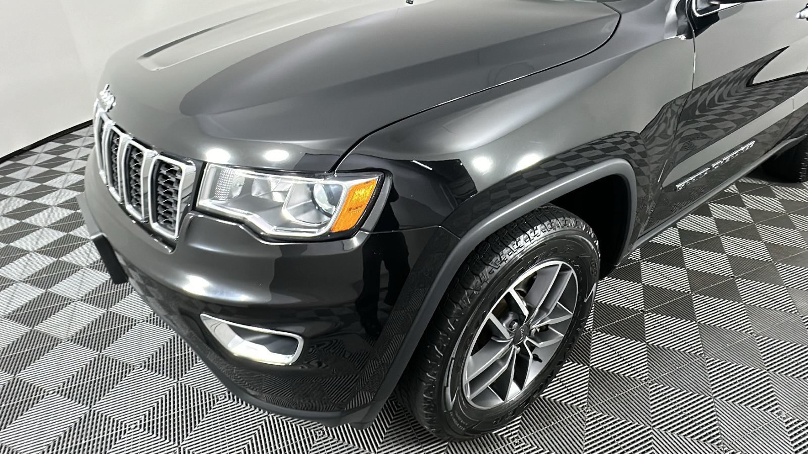 2021 Jeep Grand Cherokee Limited 7