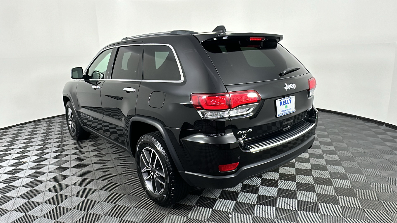 2021 Jeep Grand Cherokee Limited 11