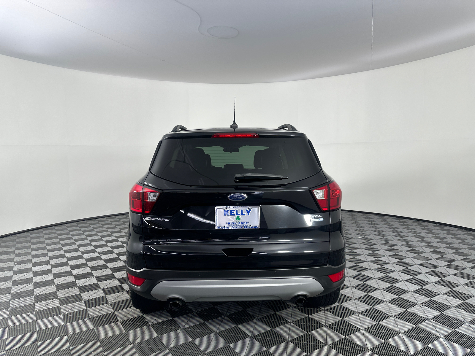 2019 Ford Escape SEL 13