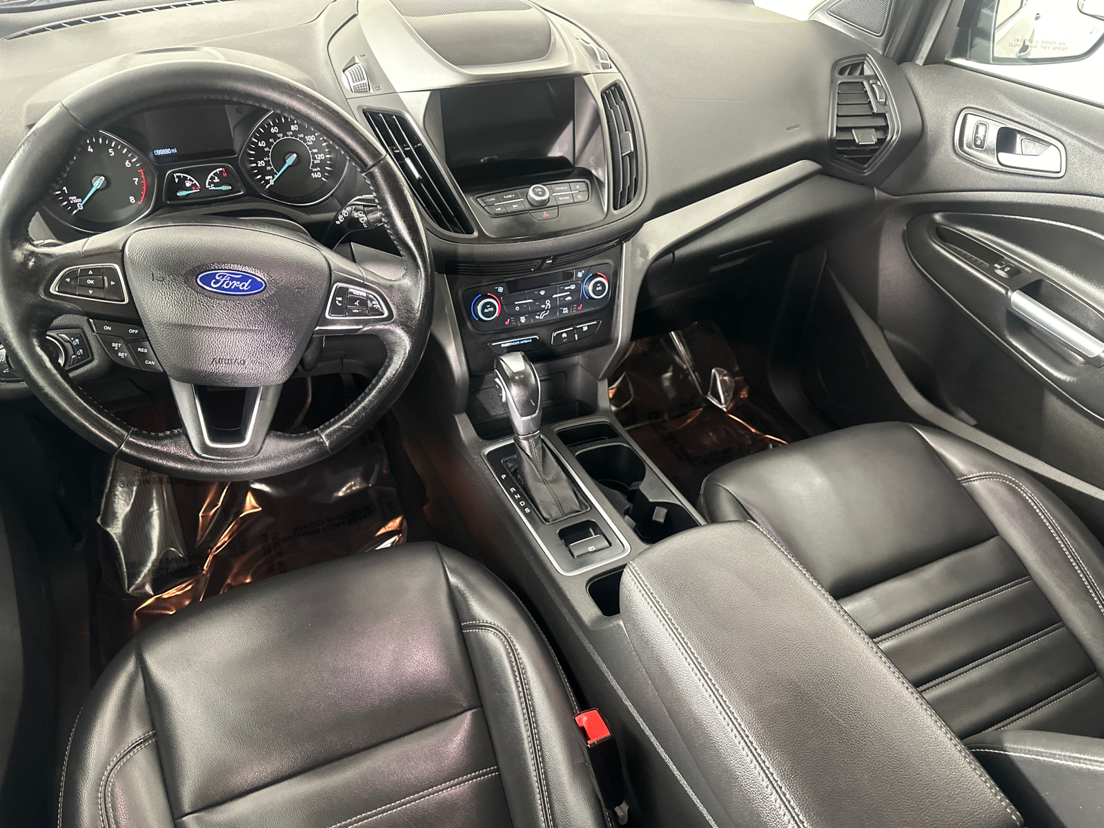 2019 Ford Escape SEL 27