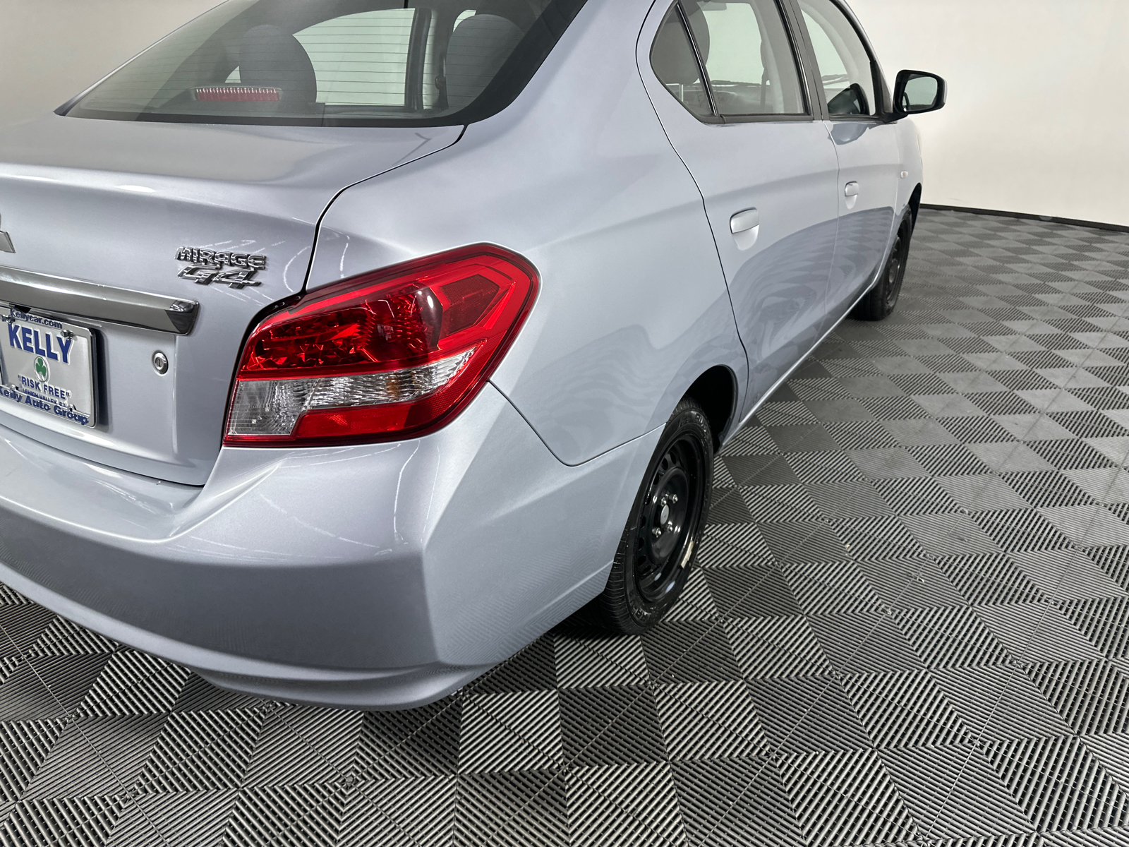 2018 Mitsubishi Mirage G4 ES 16