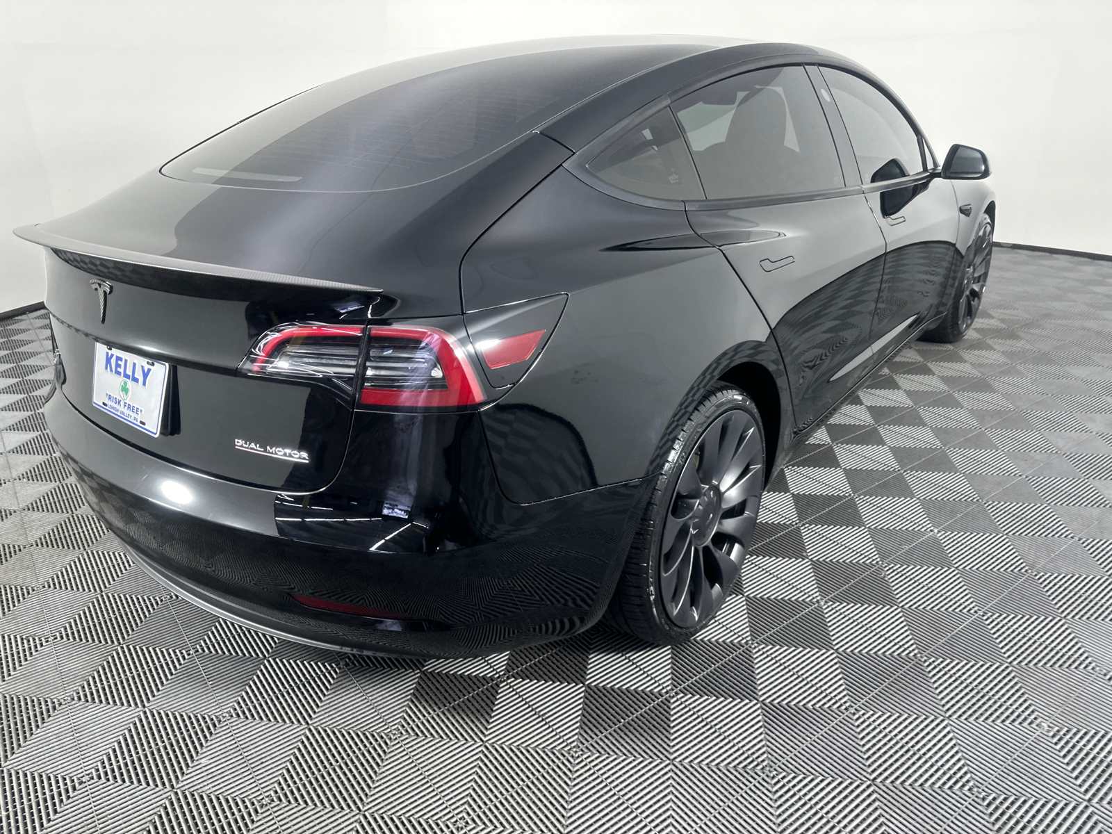 2023 Tesla Model 3 Performance 19