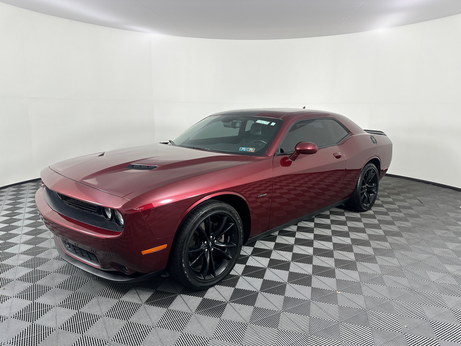 2018 Dodge Challenger R/T 6