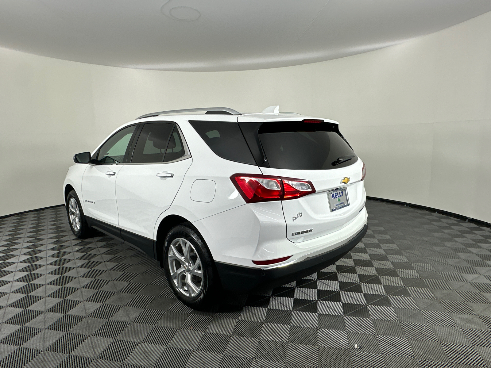 2020 Chevrolet Equinox Premier 9