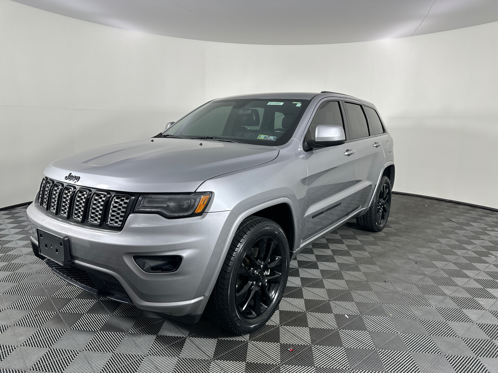 2021 Jeep Grand Cherokee Laredo X 6