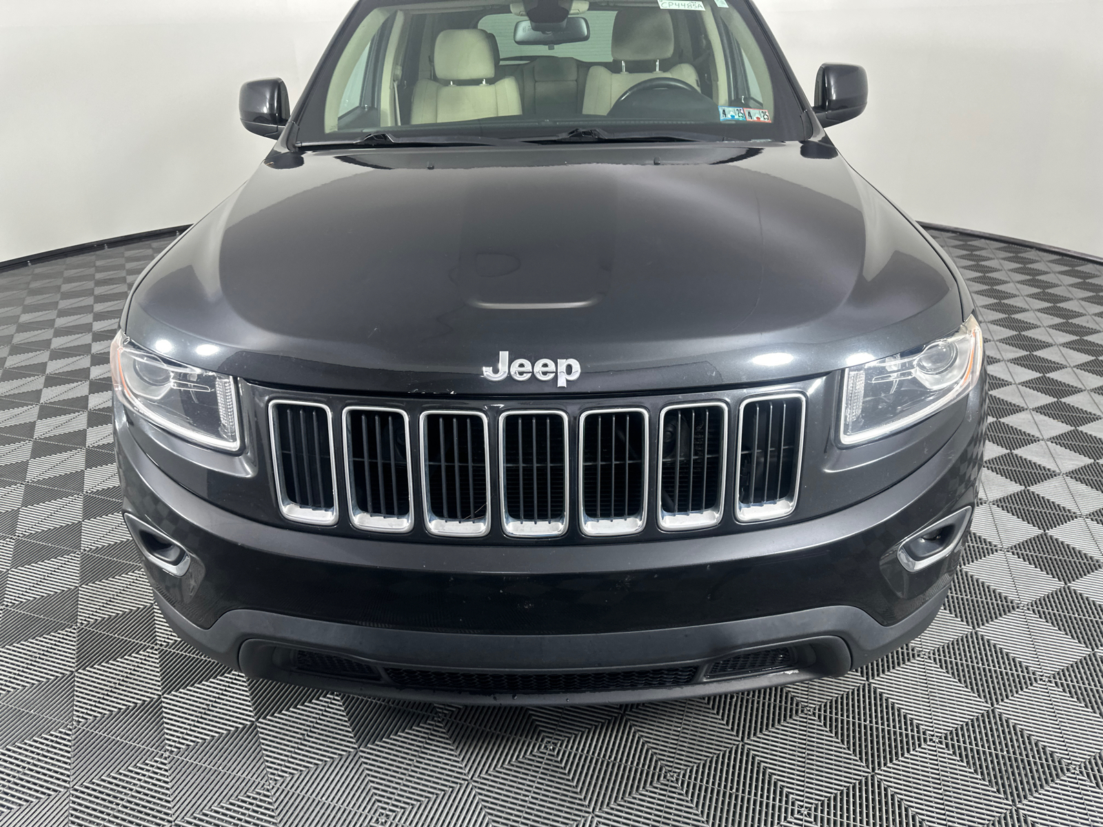 2015 Jeep Grand Cherokee Laredo 3