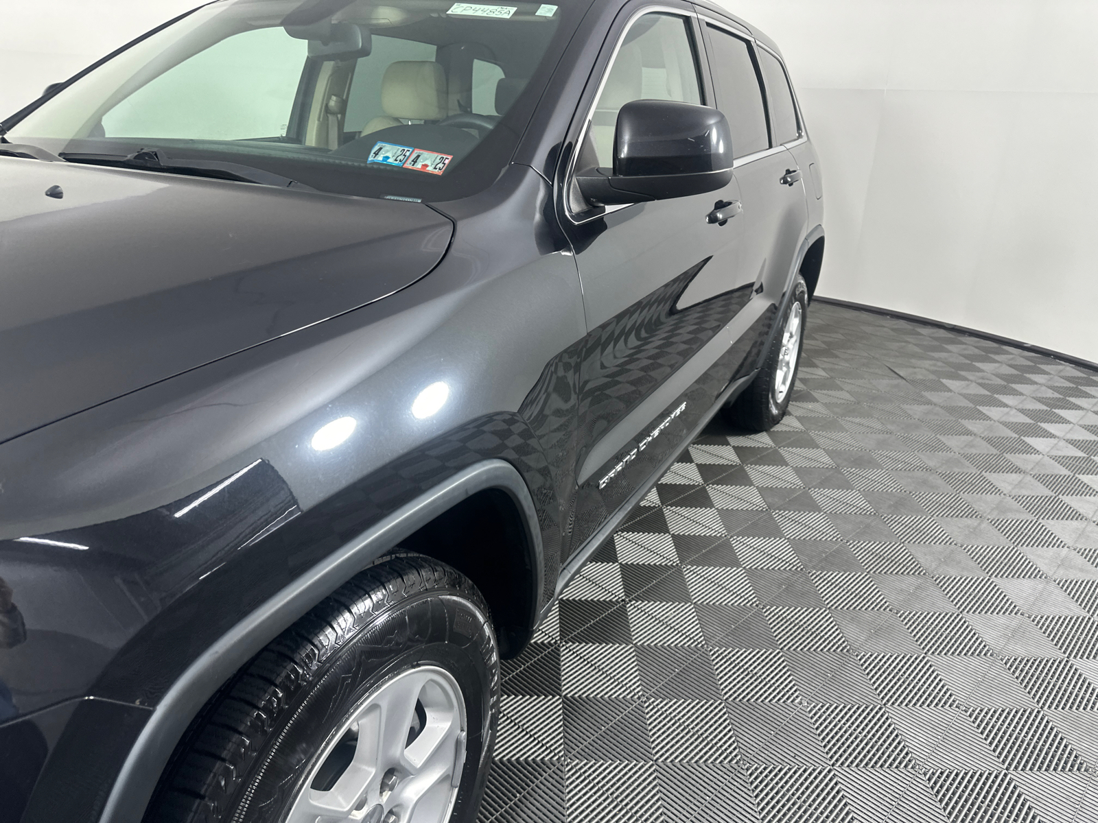 2015 Jeep Grand Cherokee Laredo 5