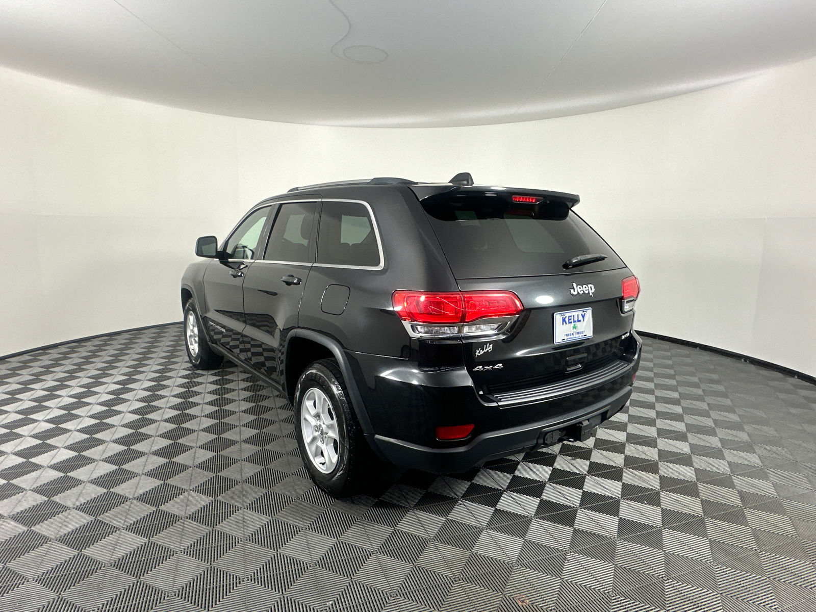 2015 Jeep Grand Cherokee Laredo 9