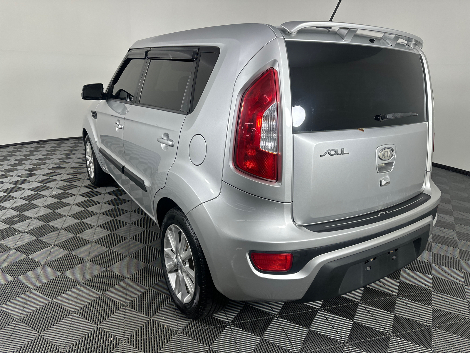 2012 Kia Soul Plus 11