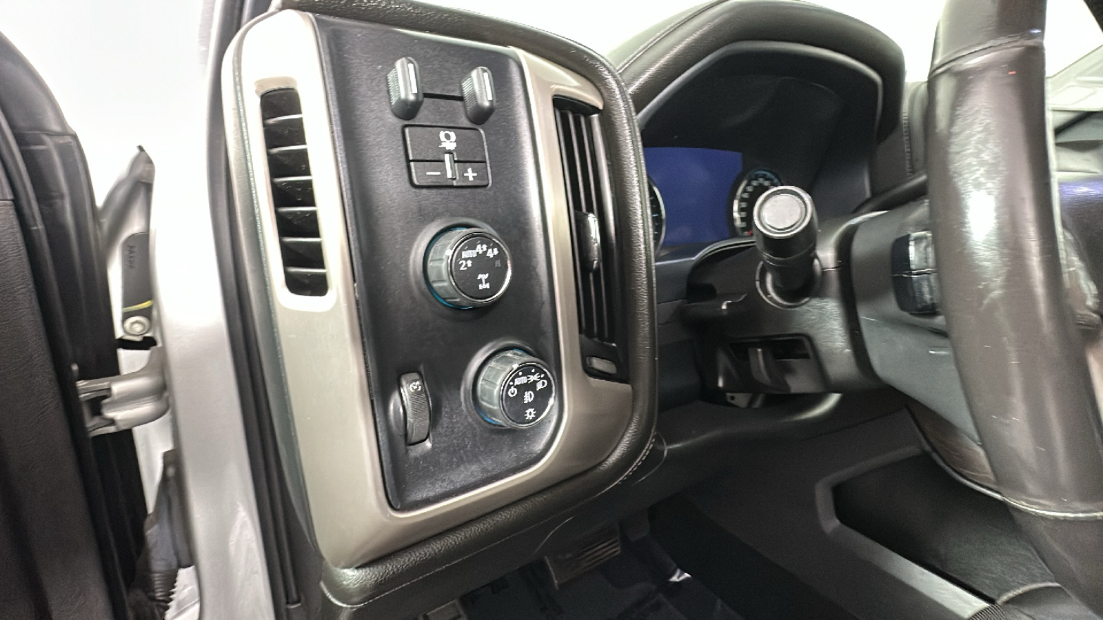 2018 GMC Sierra 1500 Denali 32