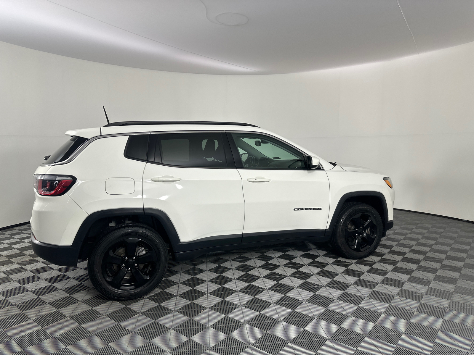 2018 Jeep Compass Latitude 22