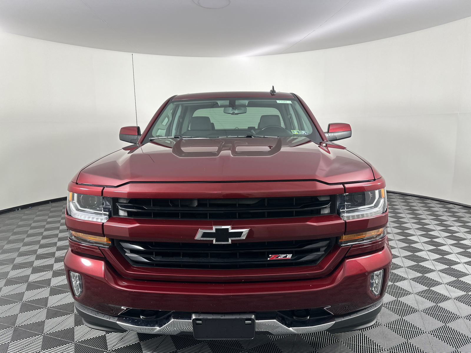 2017 Chevrolet Silverado 1500 LT 4