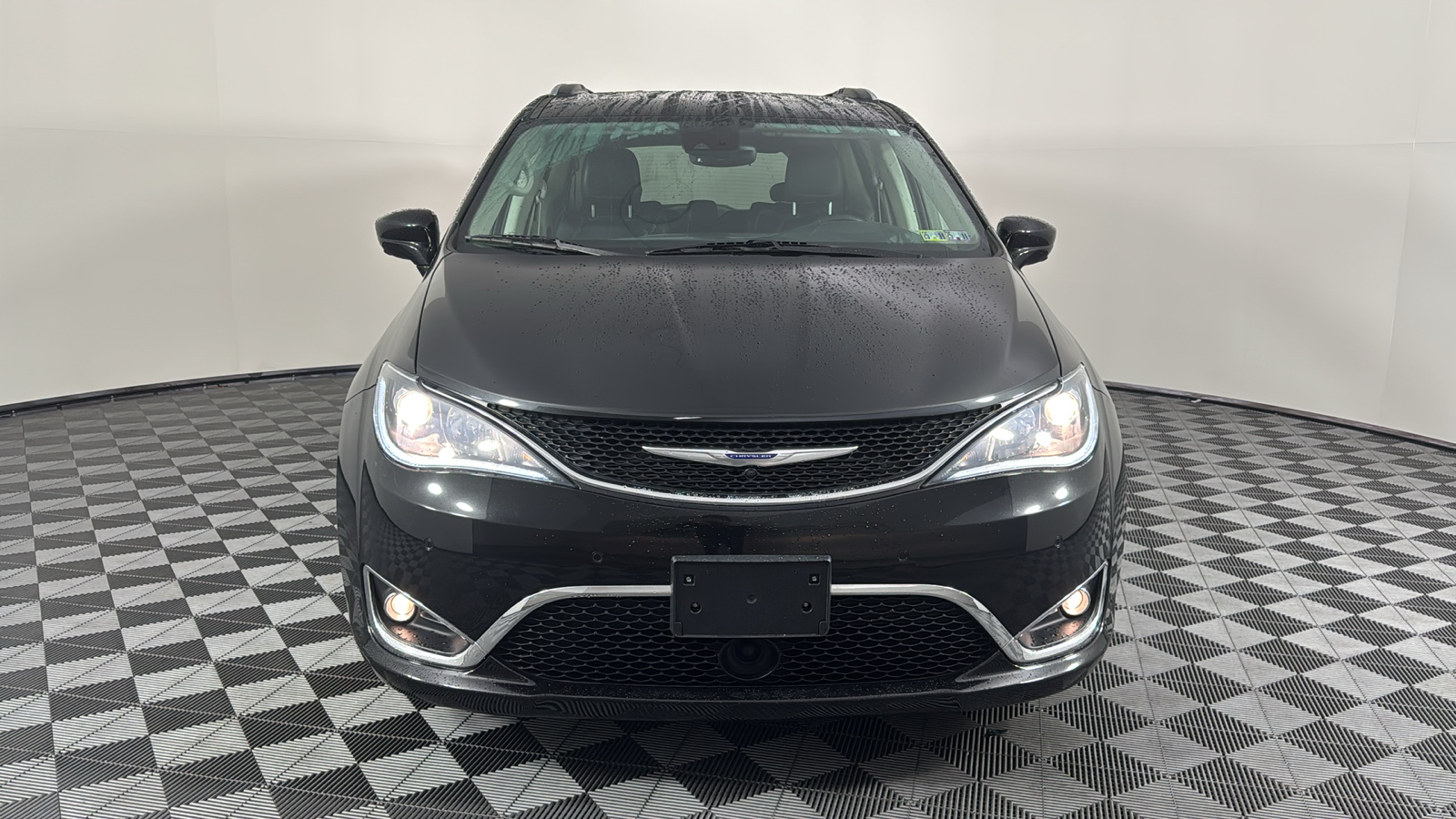 2019 Chrysler Pacifica Touring L Plus 2