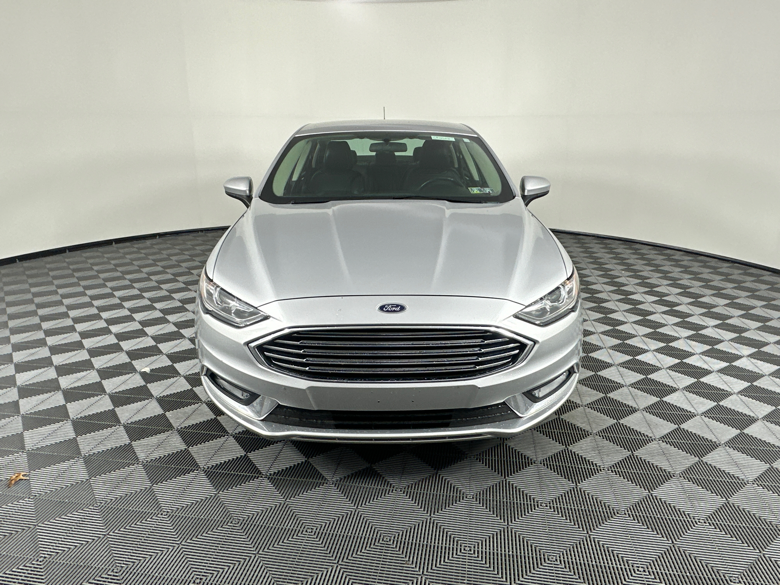 2017 Ford Fusion Hybrid SE 4