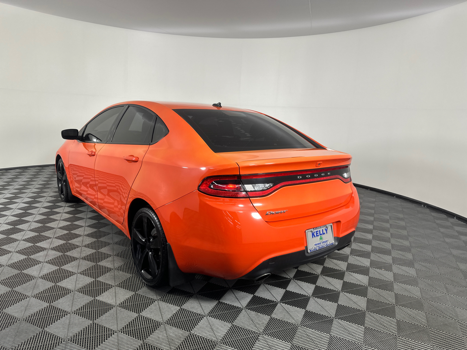 2015 Dodge Dart SXT 10