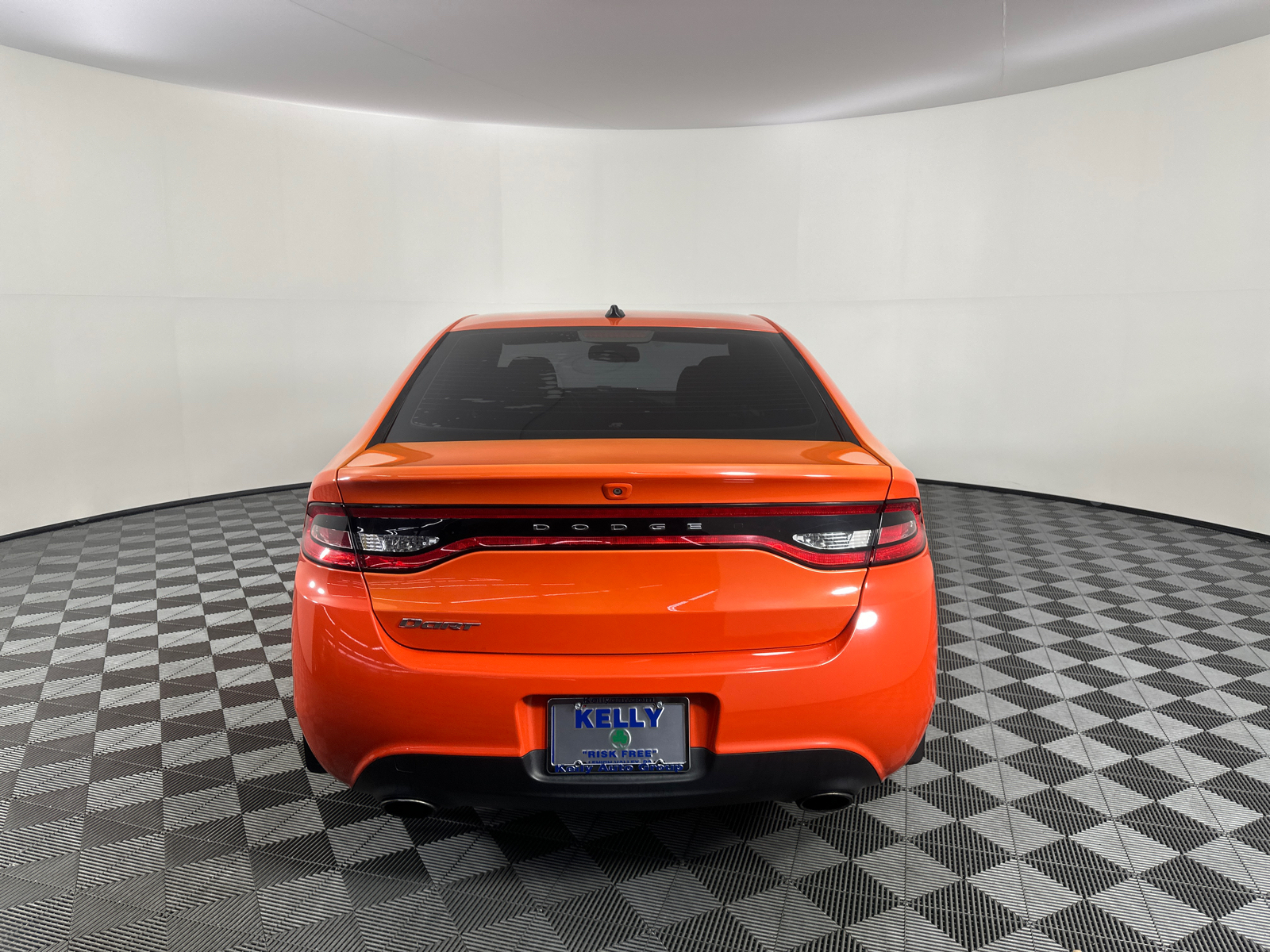 2015 Dodge Dart SXT 13