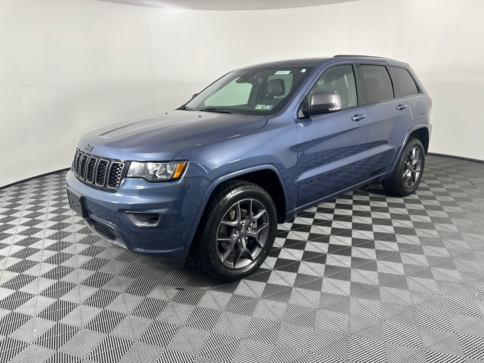 2021 Jeep Grand Cherokee 80th Anniversary Edition 6