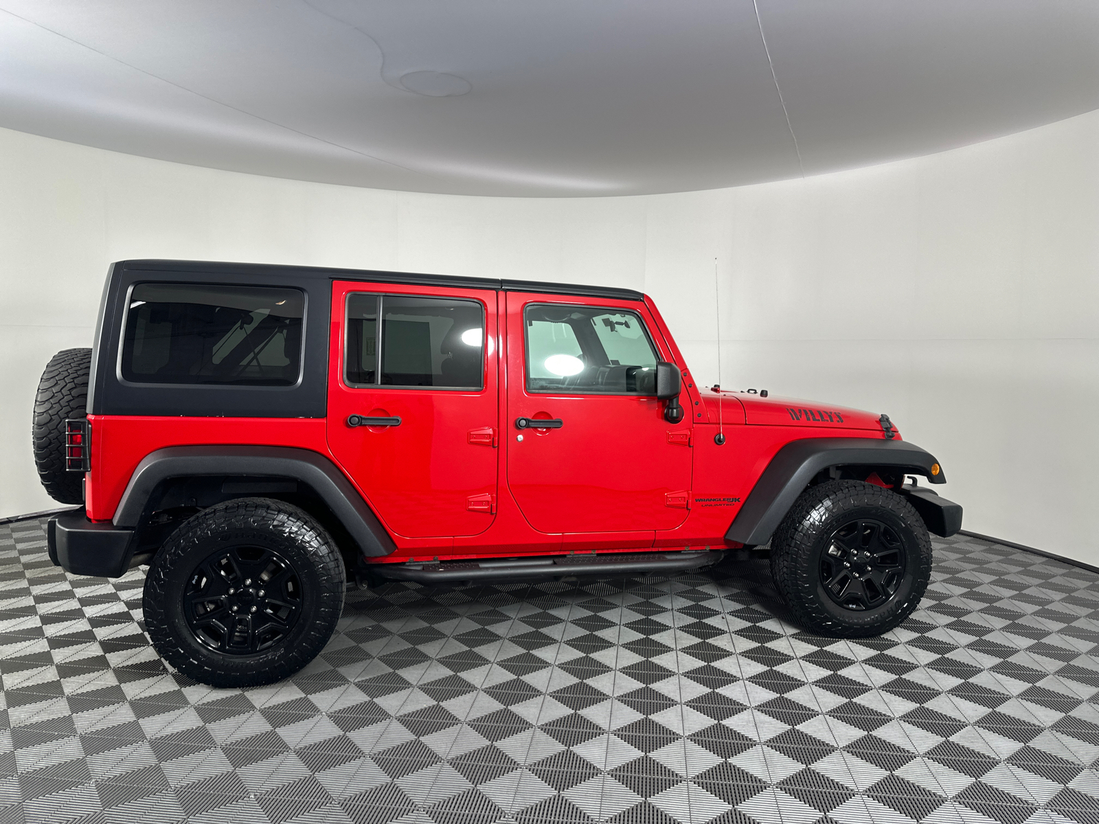 2018 Jeep Wrangler JK Unlimited Willys Wheeler 17