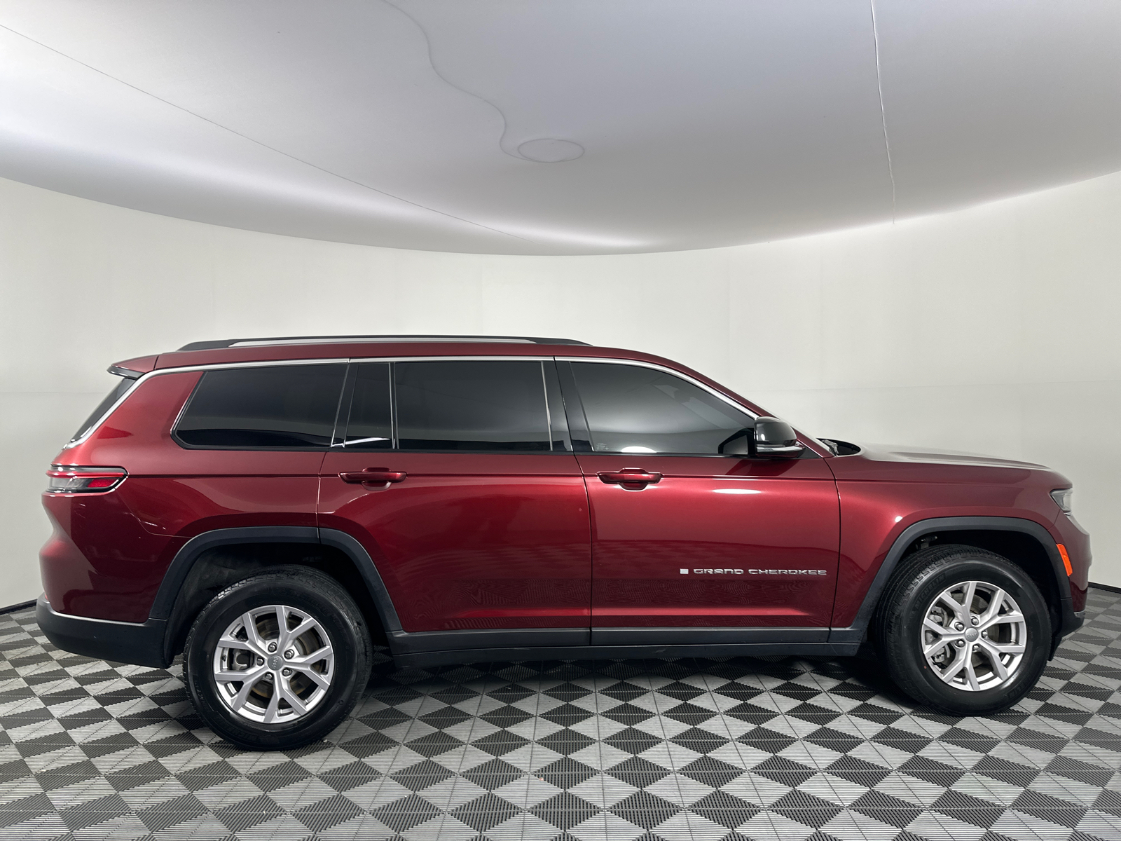 2021 Jeep Grand Cherokee L Limited 21