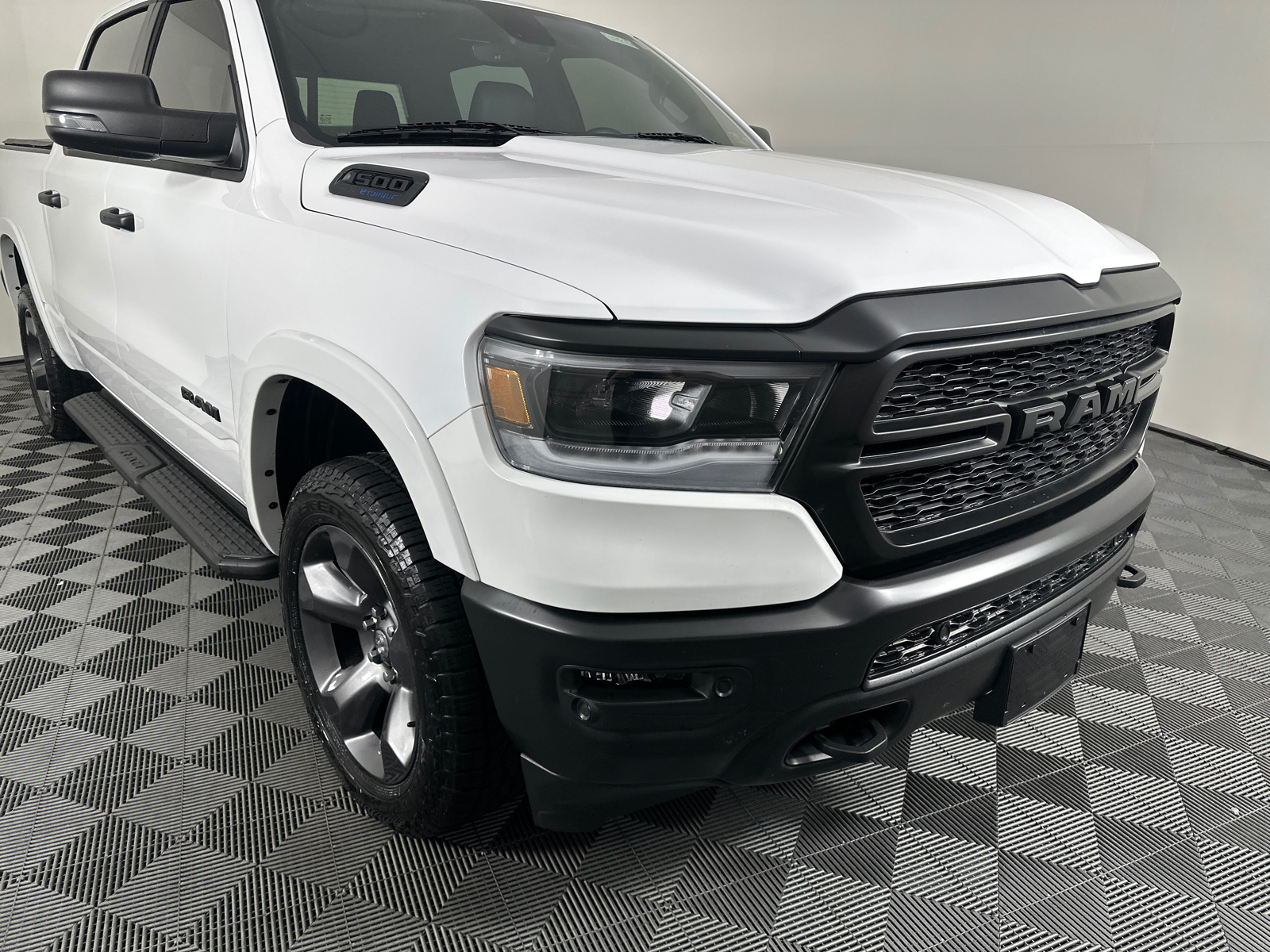 2023 Ram 1500 Big Horn/Lone Star 2