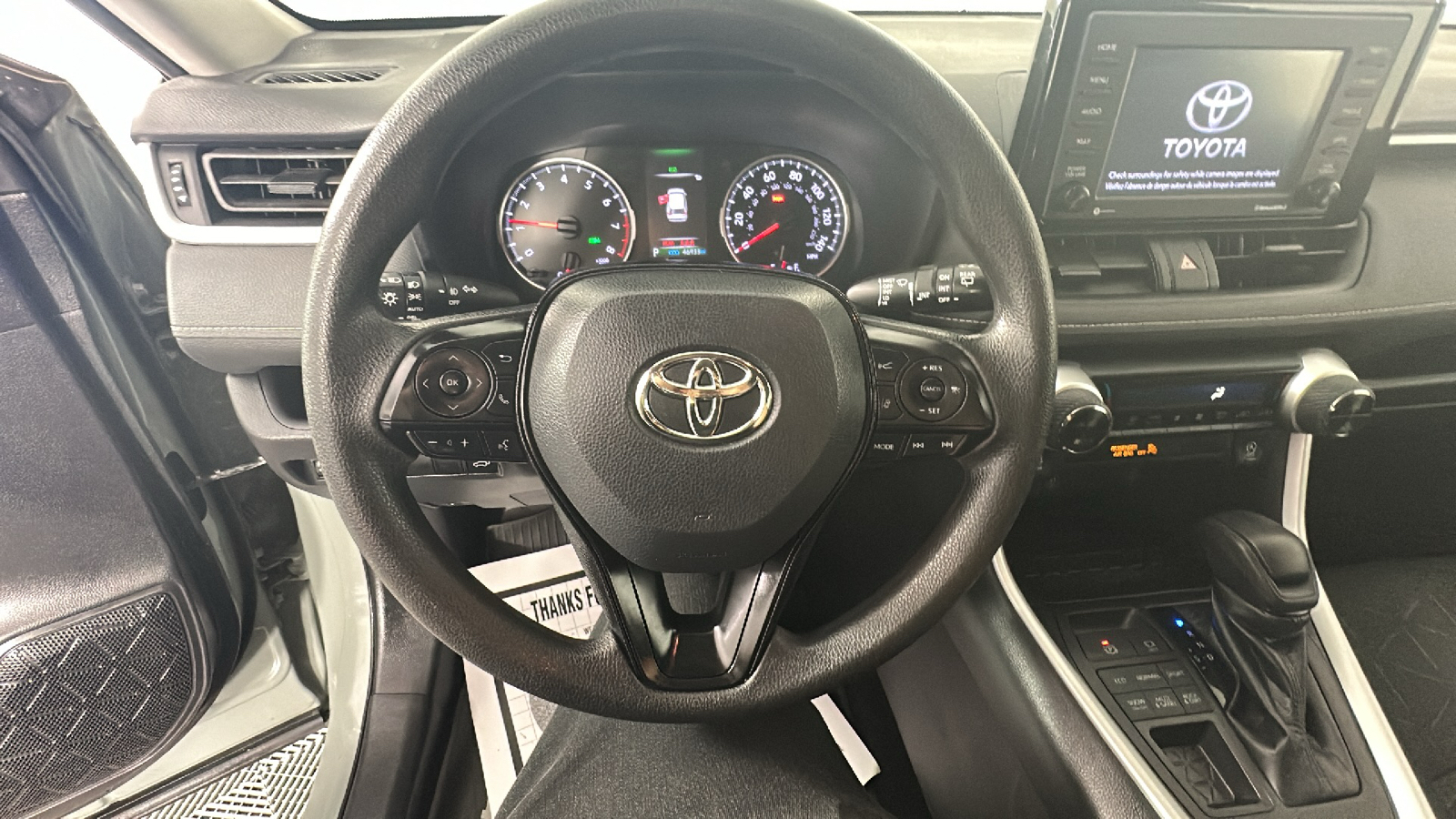 2020 Toyota RAV4 XLE 37