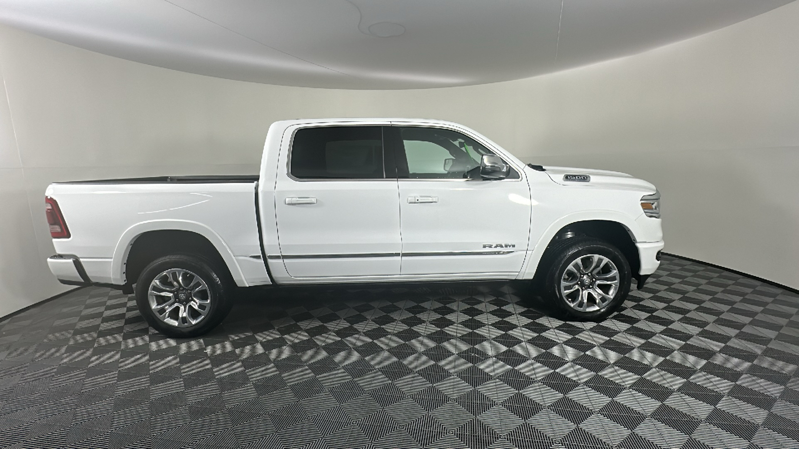 2023 Ram 1500 Limited 19