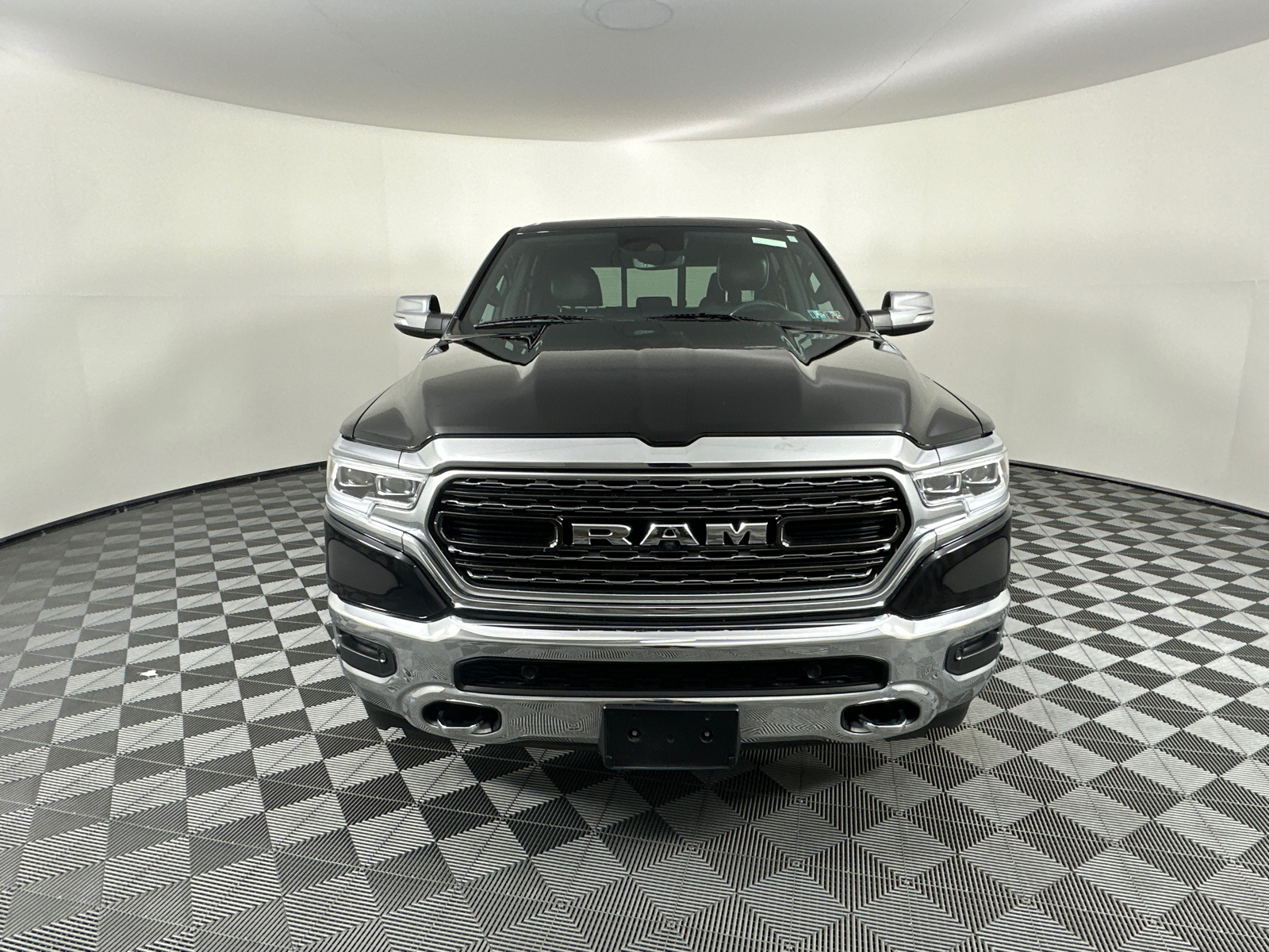 2020 Ram 1500 Limited 4