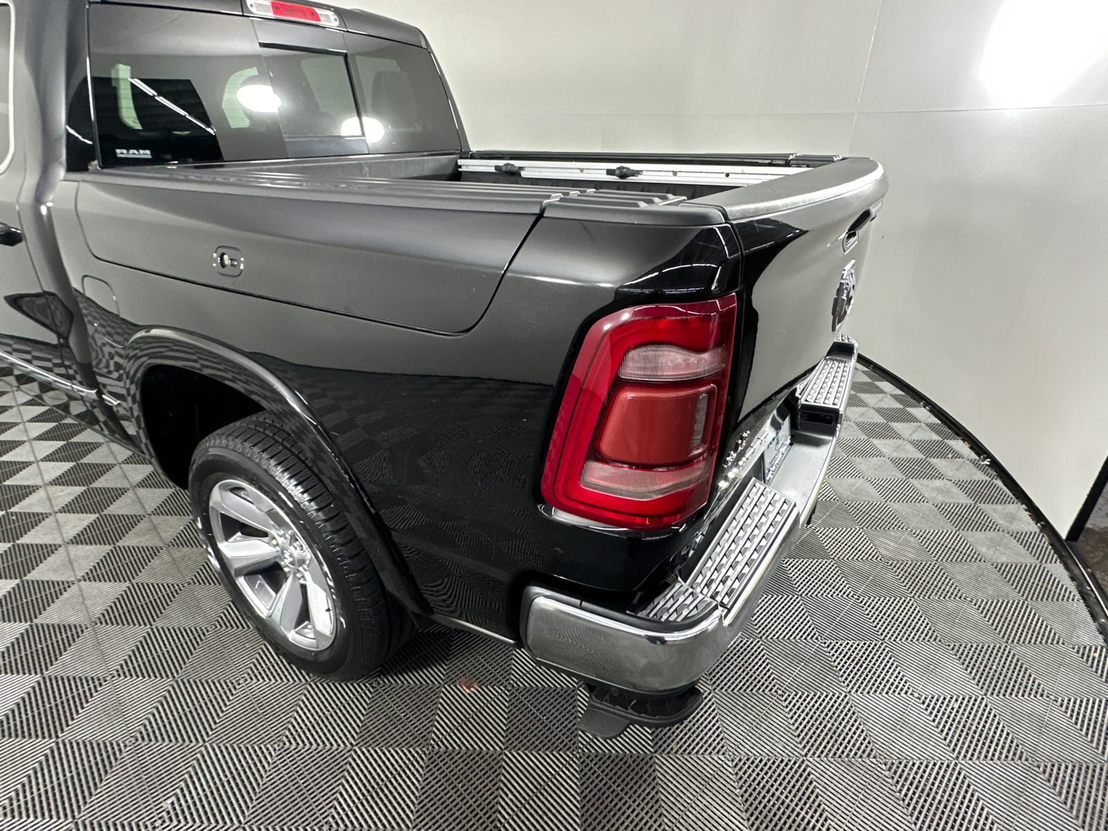 2020 Ram 1500 Limited 12