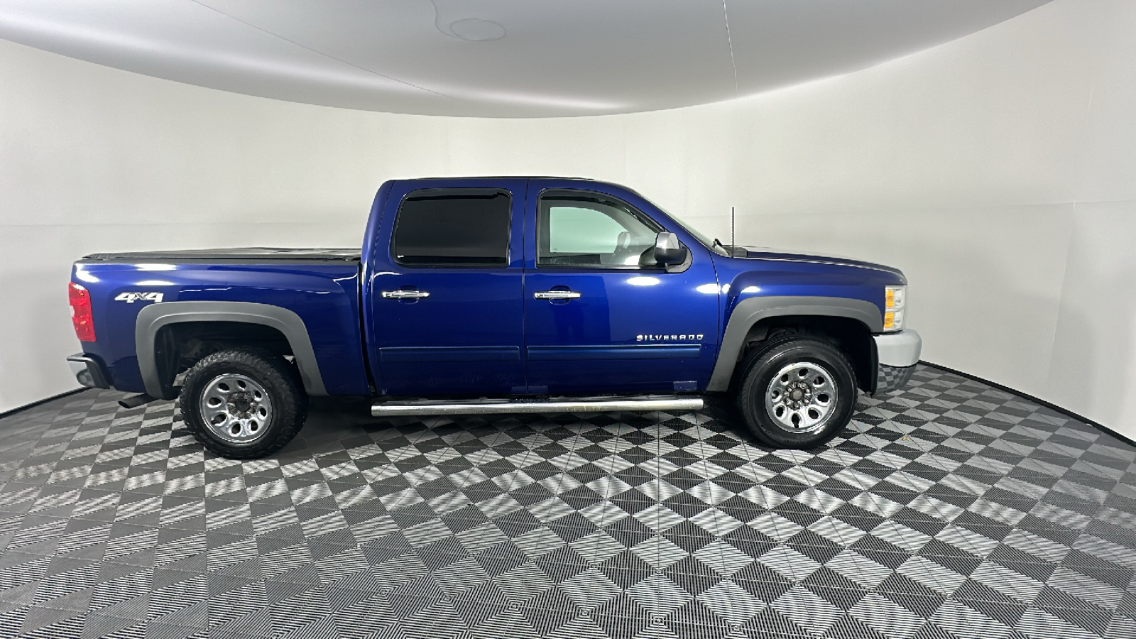 2013 Chevrolet Silverado 1500 LS 18