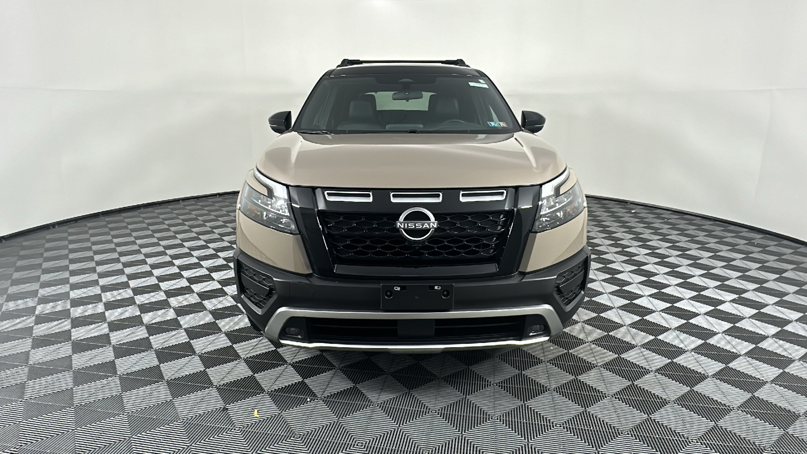 2023 Nissan Pathfinder SV 4