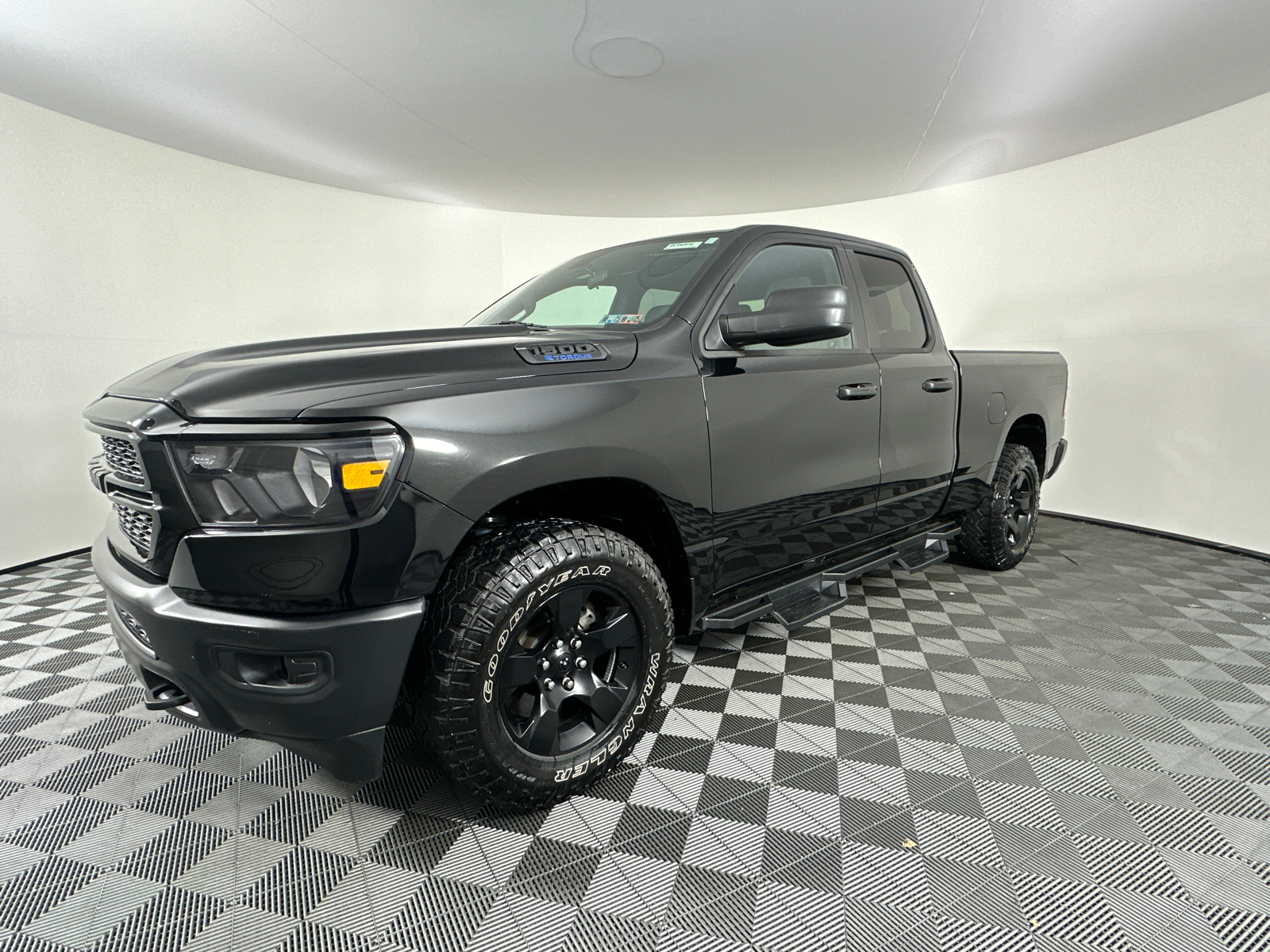 2023 Ram 1500 Tradesman 6