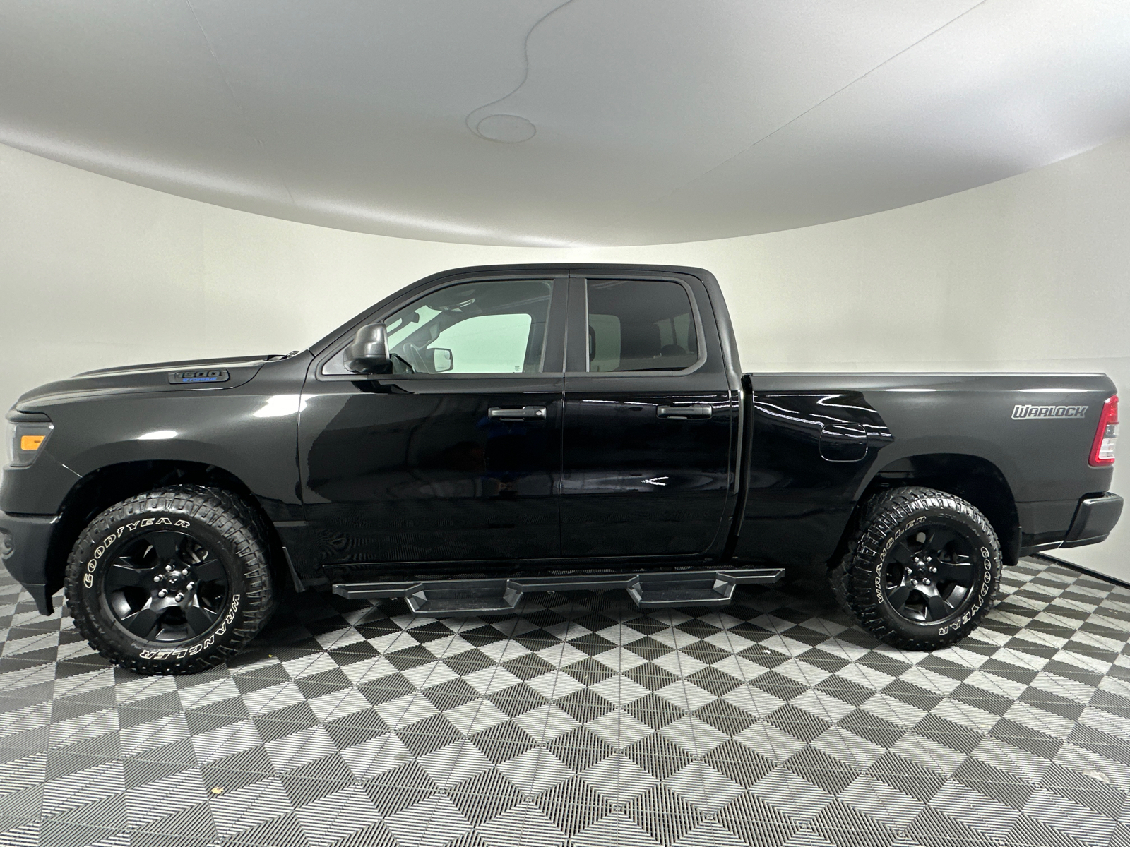 2023 Ram 1500 Tradesman 9